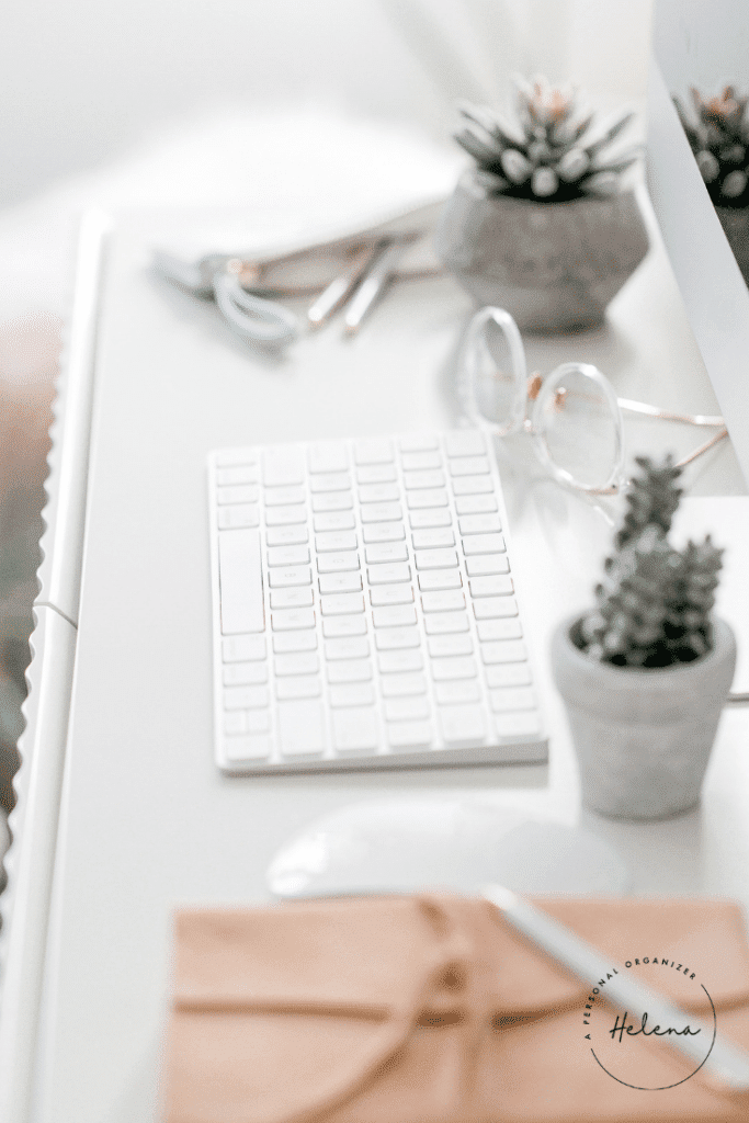 How to De-Junk Your Business: Taking Control, Getting organized.