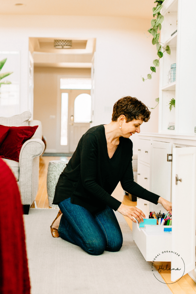 This New Year challenge will show you exactly how to declutter each area of your home BEFORE you organize it.