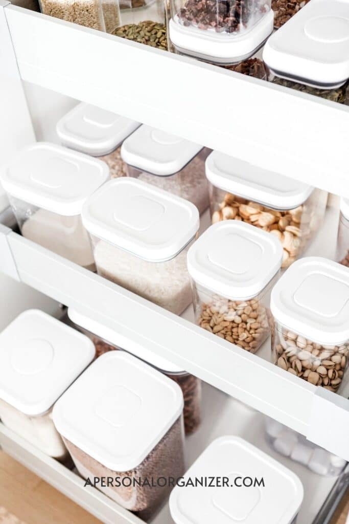 What to keep in your pantry for easy cooking.