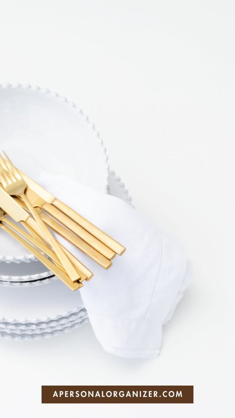 The Essential Guide to Curating the Perfect Dinnerware Capsule